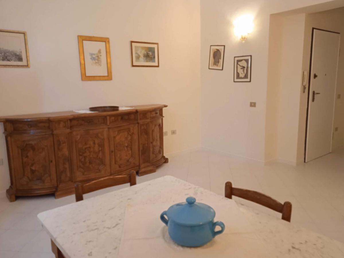 Casa Jacaranda Apartment Cagliari Ngoại thất bức ảnh